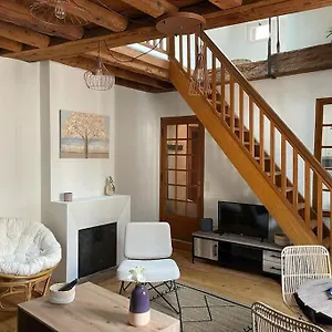  Appartement Le Duplex De La Reine - T3 Cosy Au Coeur De