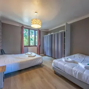  Appartement Au Bord De La Leysse A