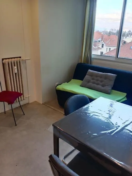 Insolite 22 Chambéry Appartement